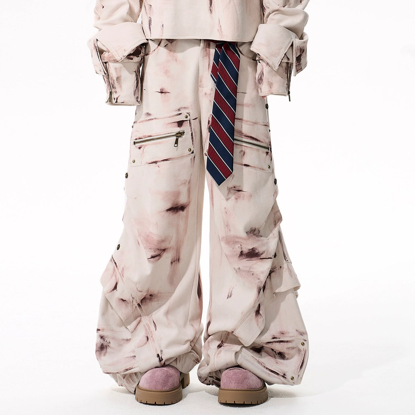 Graffiti Suede Deconstructed Half Zipper Sweatshirt & Cargo Pants Setup WN21783