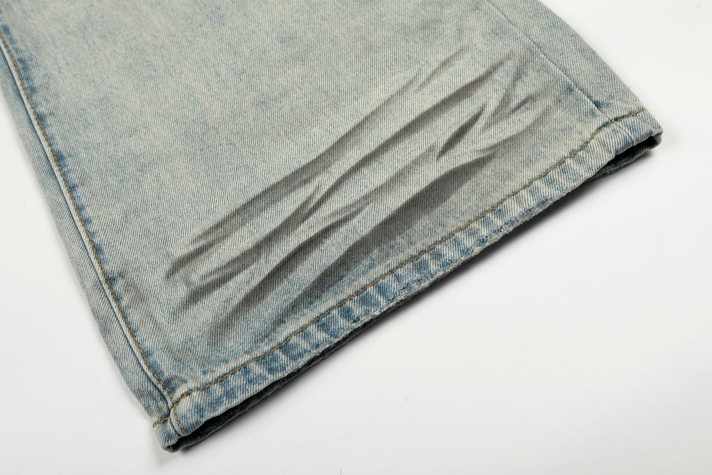 Washed Whisker Straight Denim Jeans WN25909