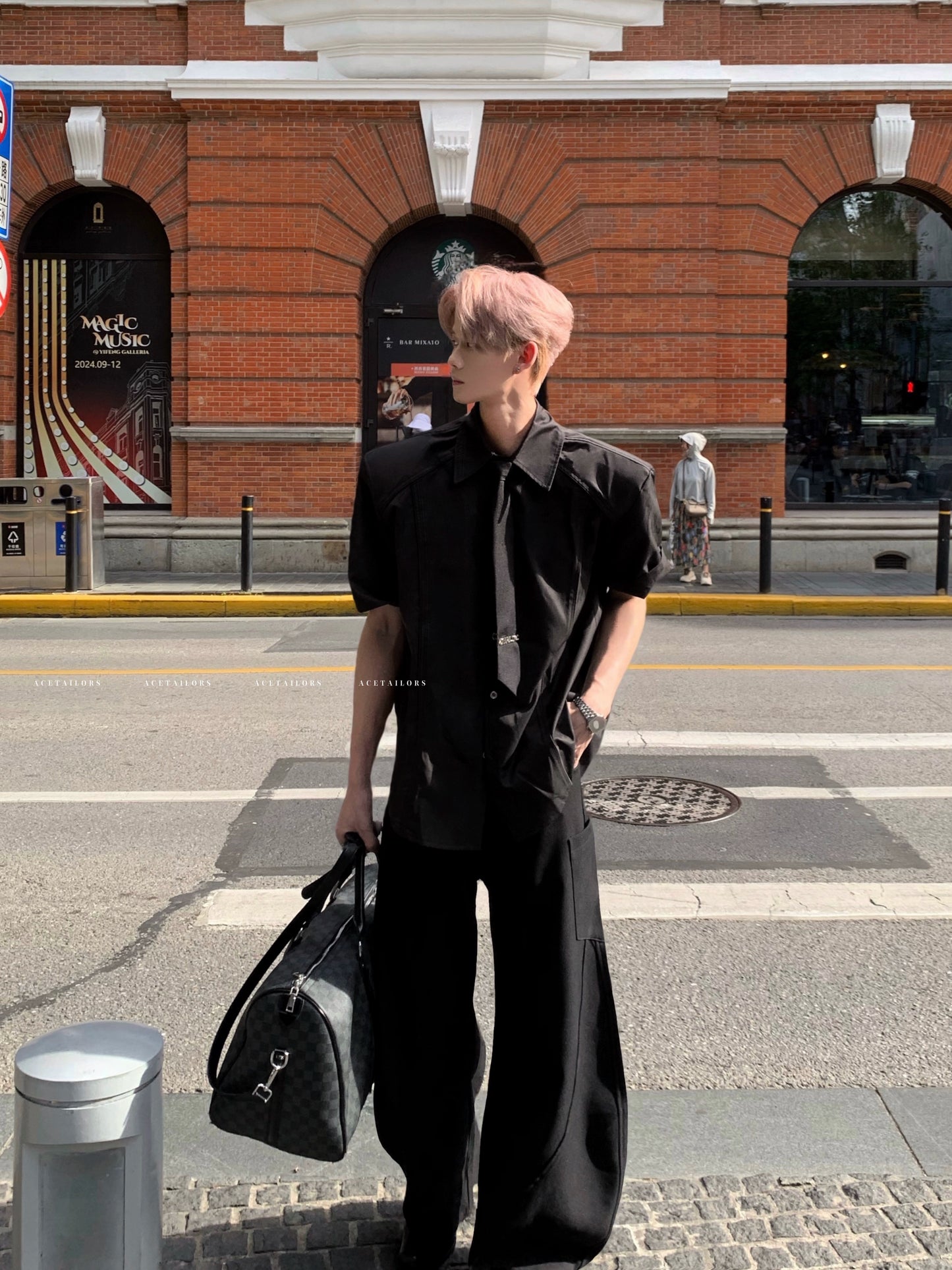 Structured Shoulder Short Sleeve Shirt WN20077