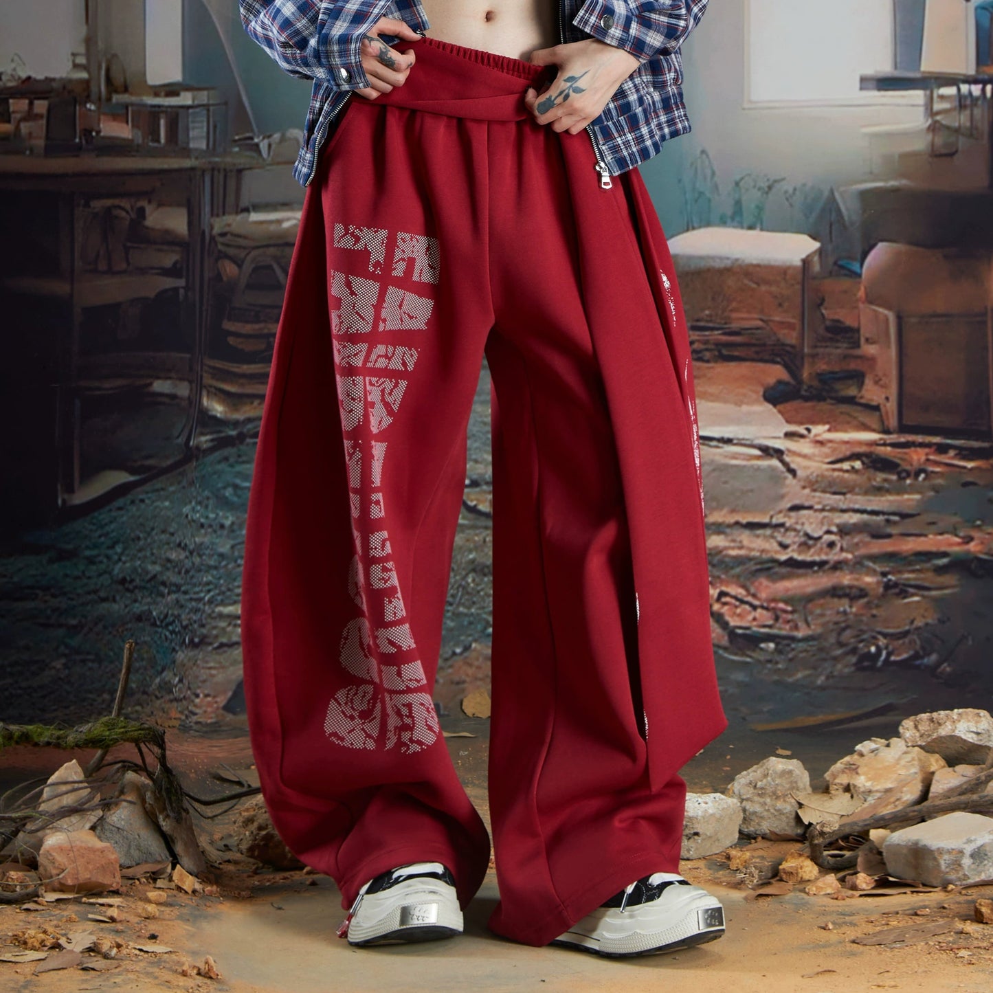 Totem Print Strap Design Wide Leg Sweatpants WN21349
