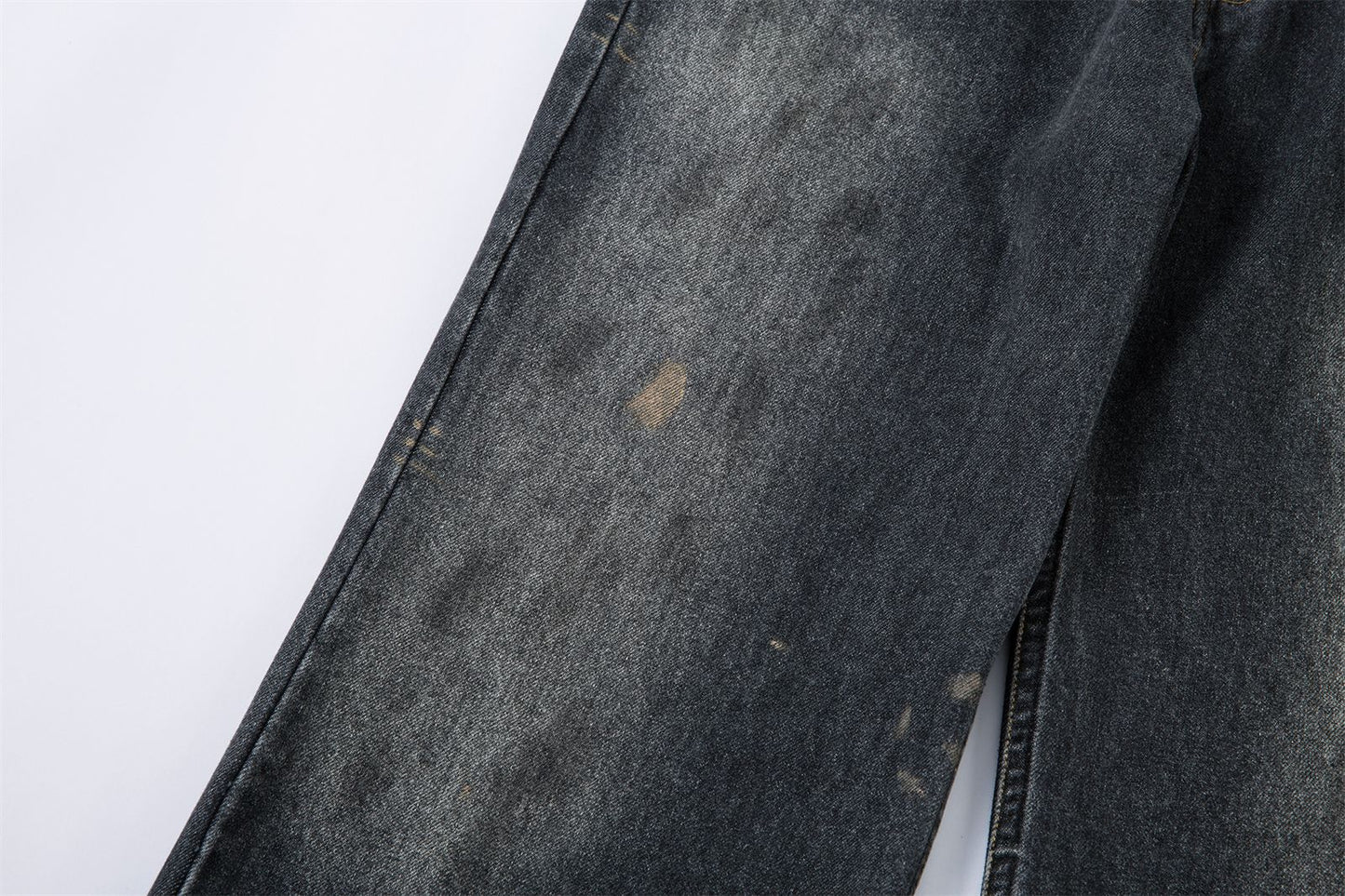 Washed Gradient Wide-Leg Straight Denim Jeans WN16211