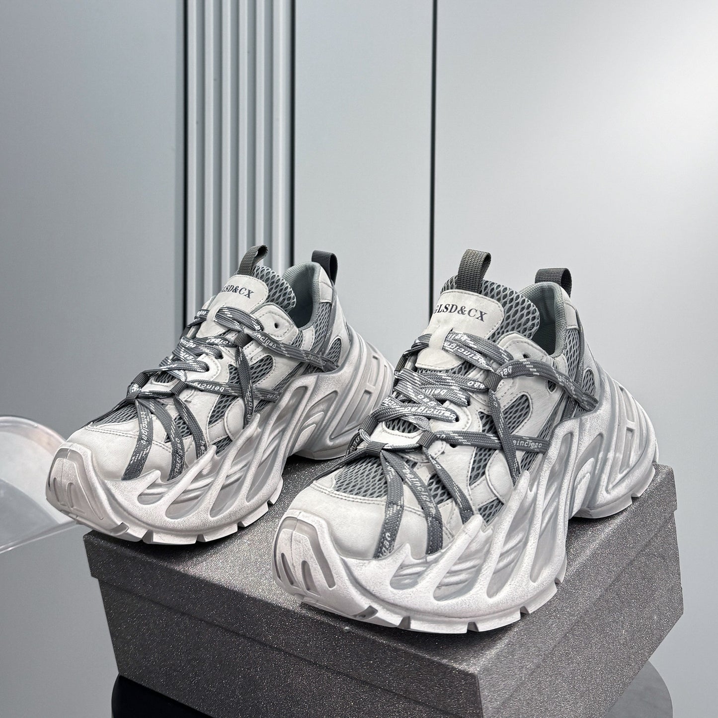 Mesh Strap Platform Chunky Sole Sneakers WN24707