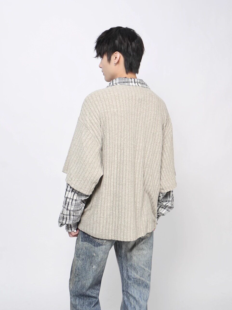 Fake Layered Plaid Sleeve Graphic Print Long Sleeve T-Shirt WN24484