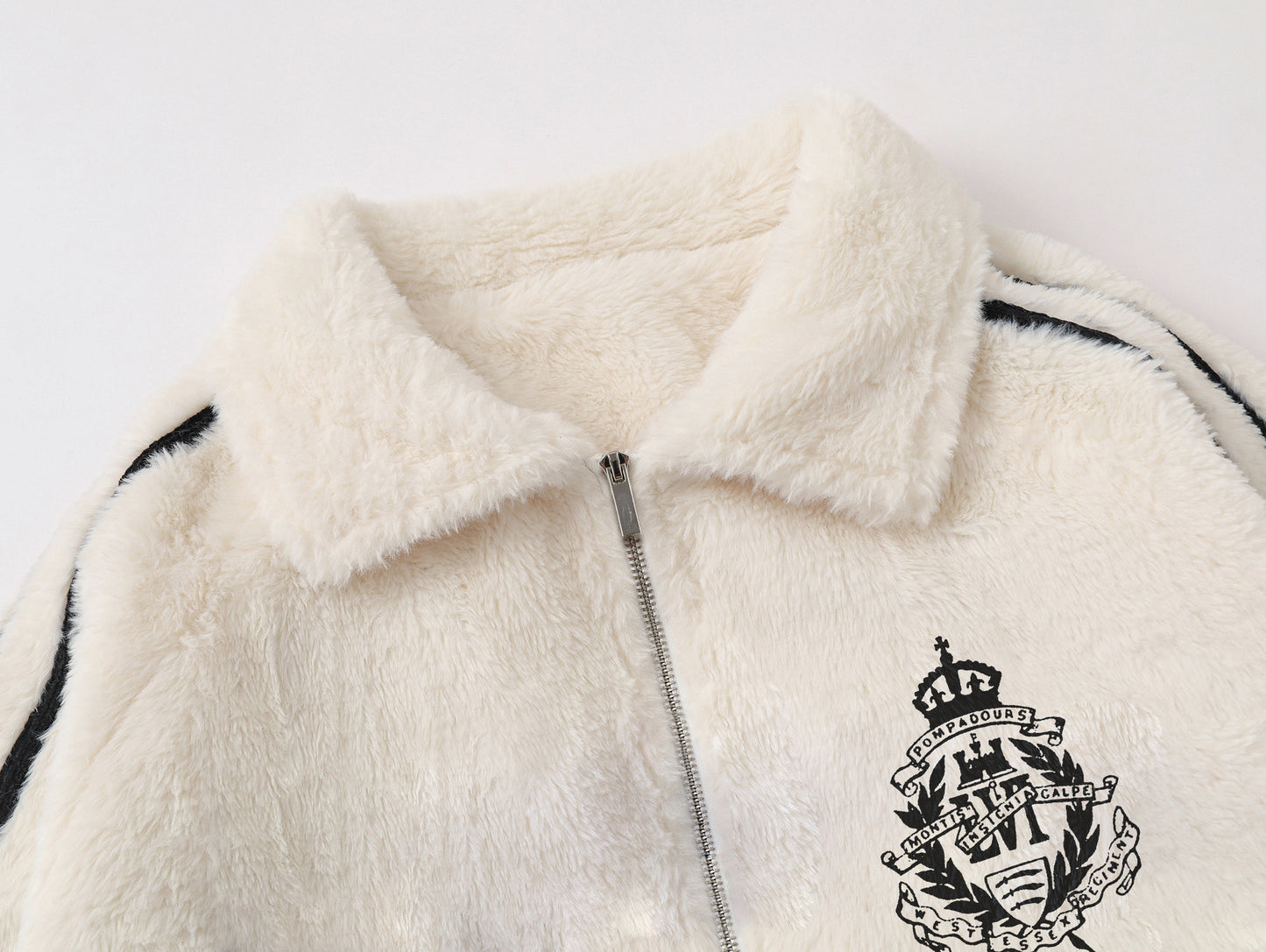 Three-Stripe Sherpa Zipper Jacket WN11194