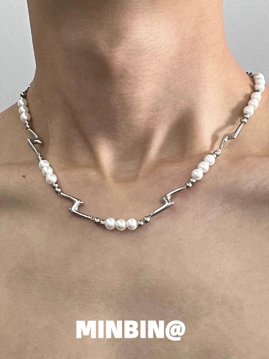 Irregular Lightning Pearl Necklace WN19210
