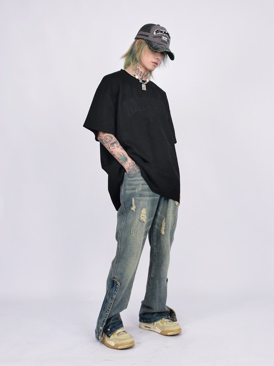 Suede Embroidery Oversize Short Sleeve T-Shirt WN24409