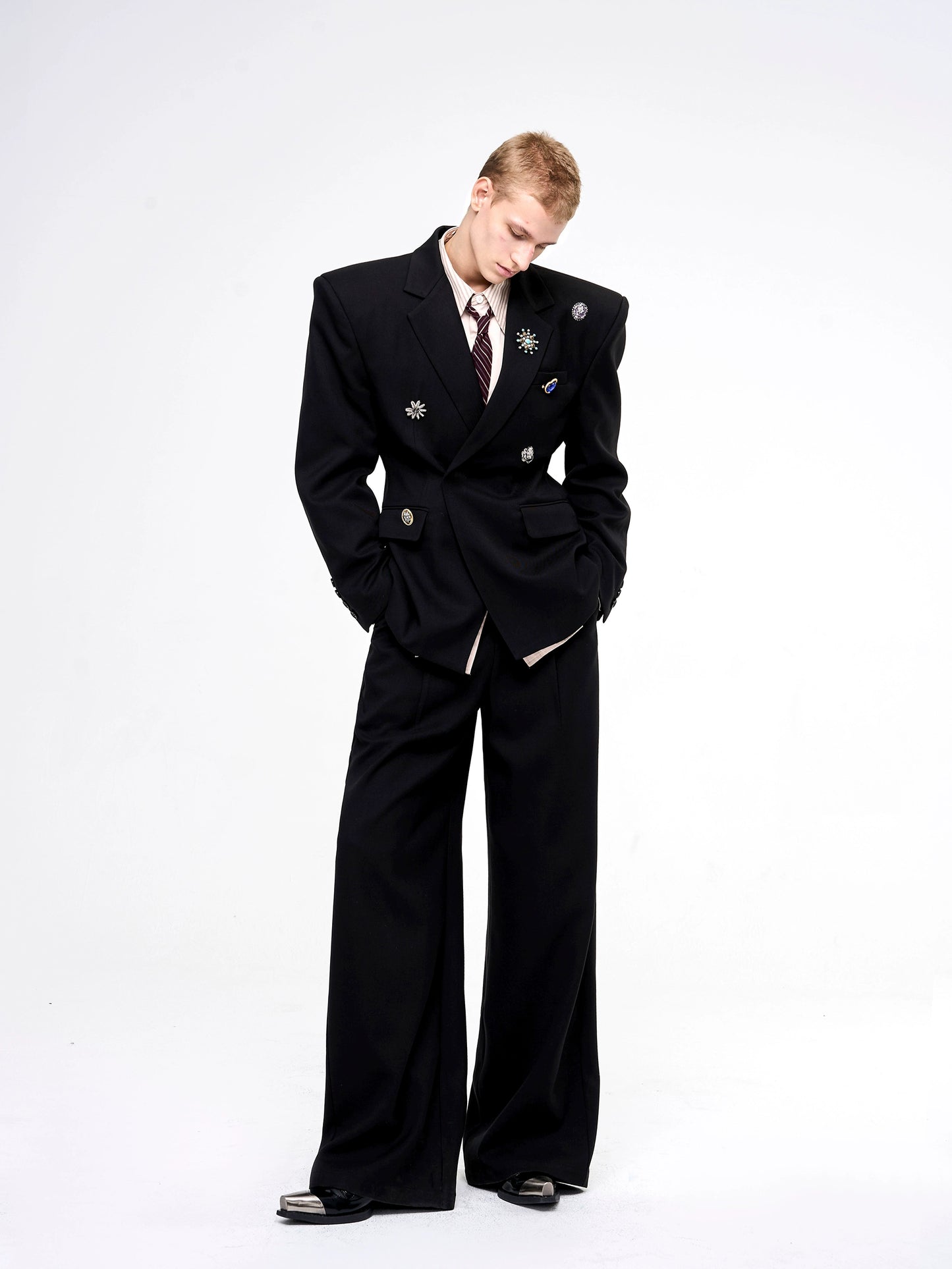 Shoulder-Pad Metal Brooch Tailored Jacket & Trousers Setup WN21796