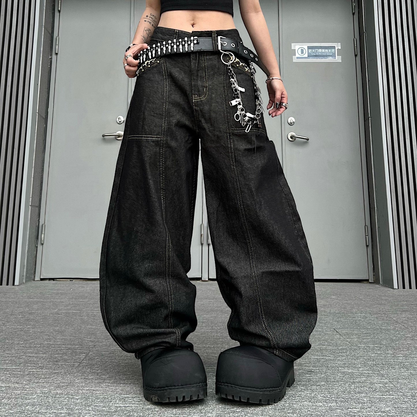Embroidery Wash Wide Leg Denim Jeans WN24185