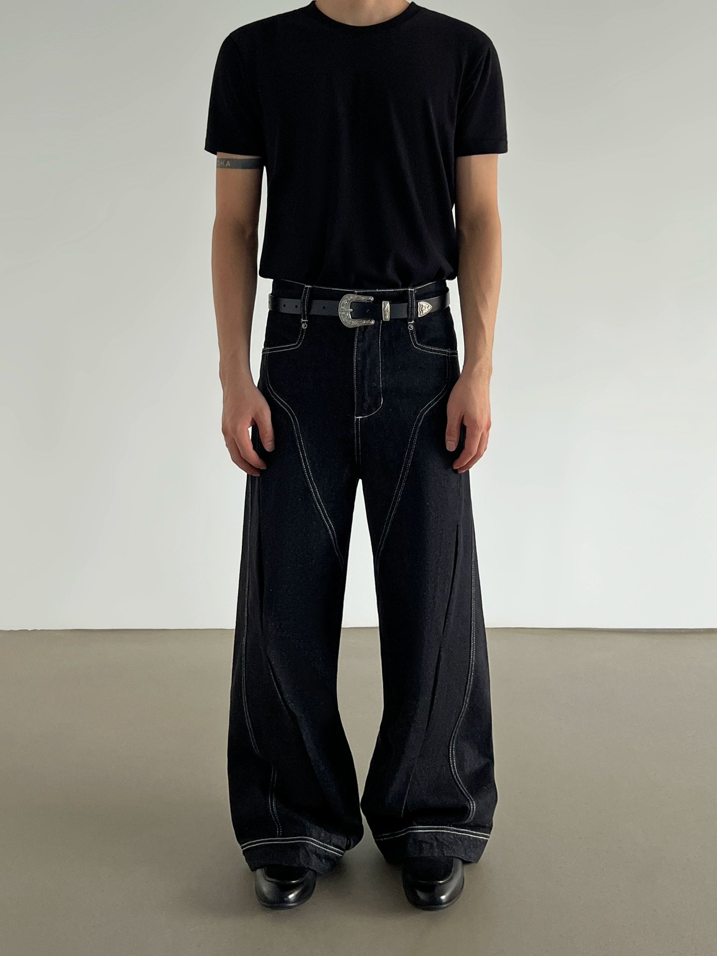 Deconstruction Curved Flare Denim Jeans WN21453