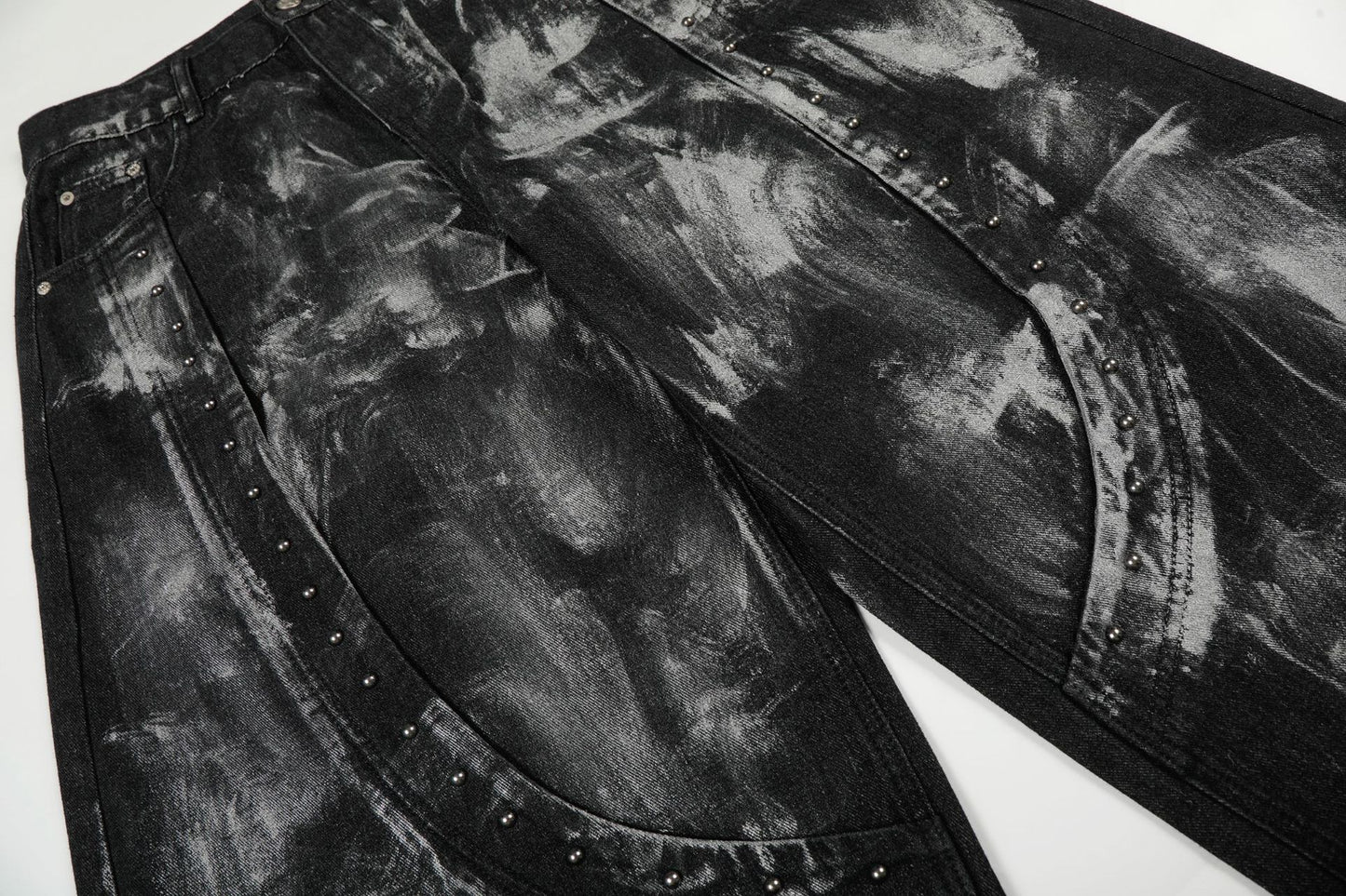 Paint Studs Curved Denim Jeans WN25499