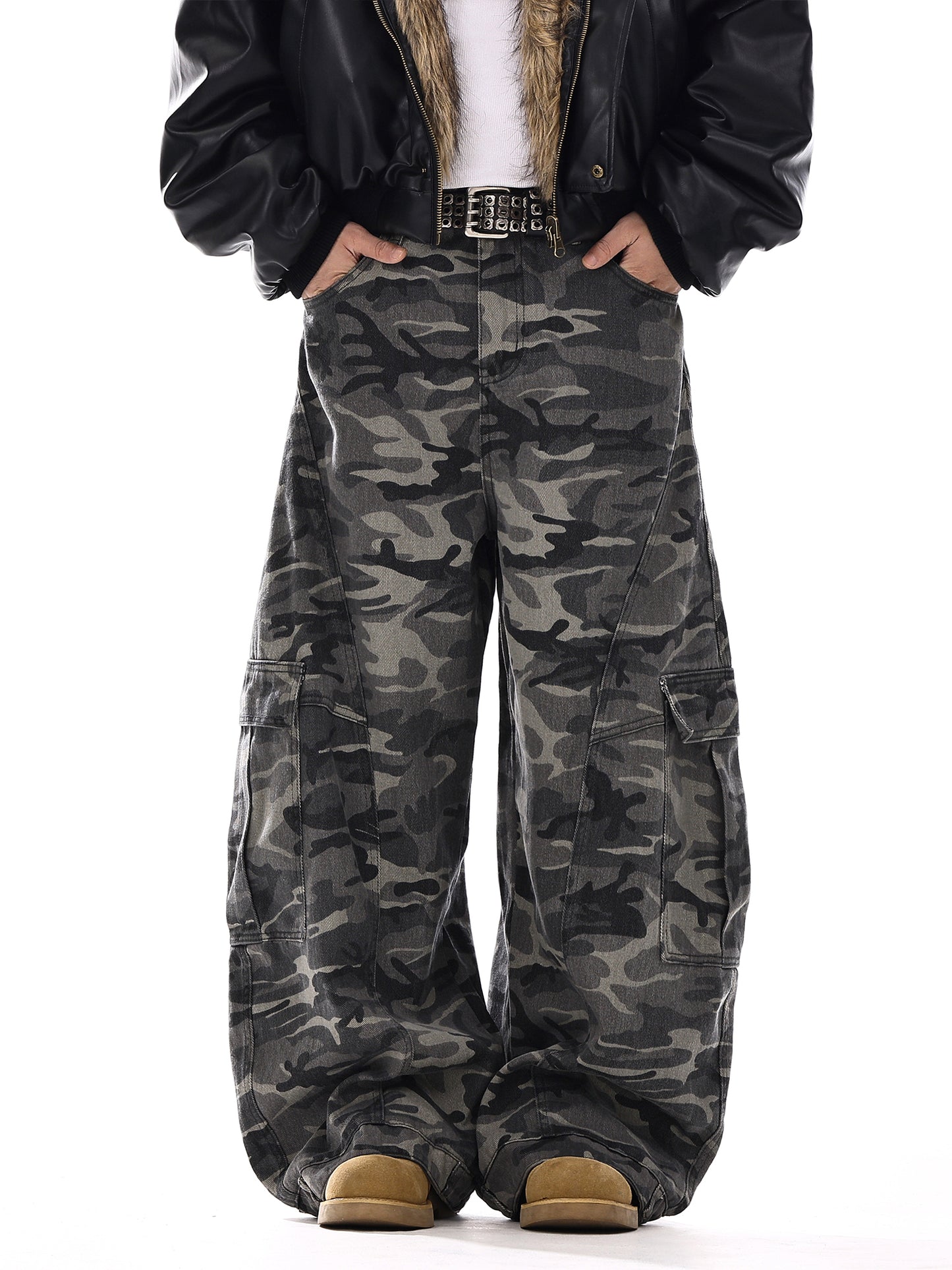 Camouflage Wide-Leg Cargo Denim Jeans WN15139