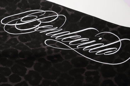 Leopard Graphic Letter Wide Leg Half Pants WN28106