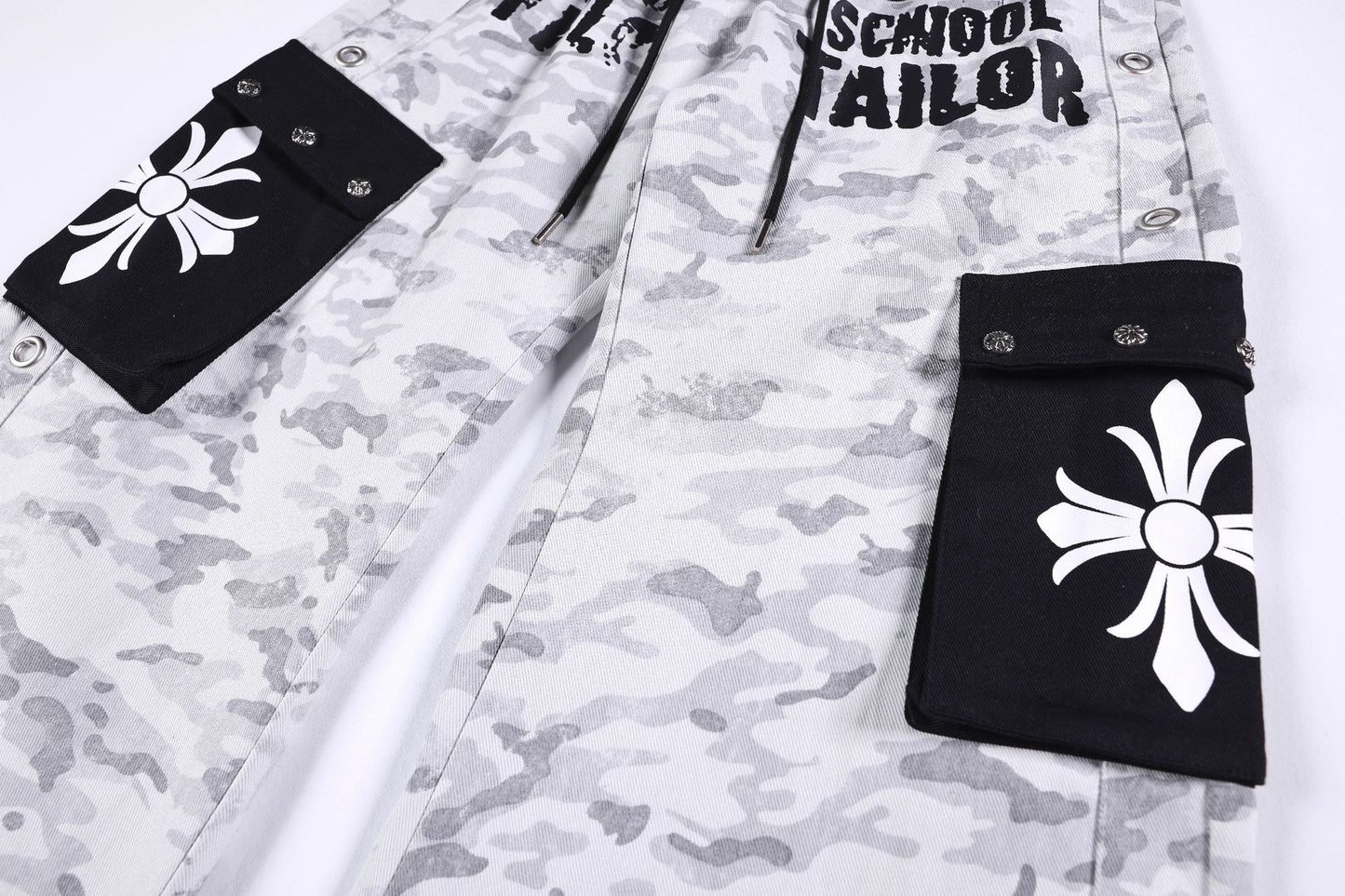 Camouflage Letter Print Cargo Pants WN26150