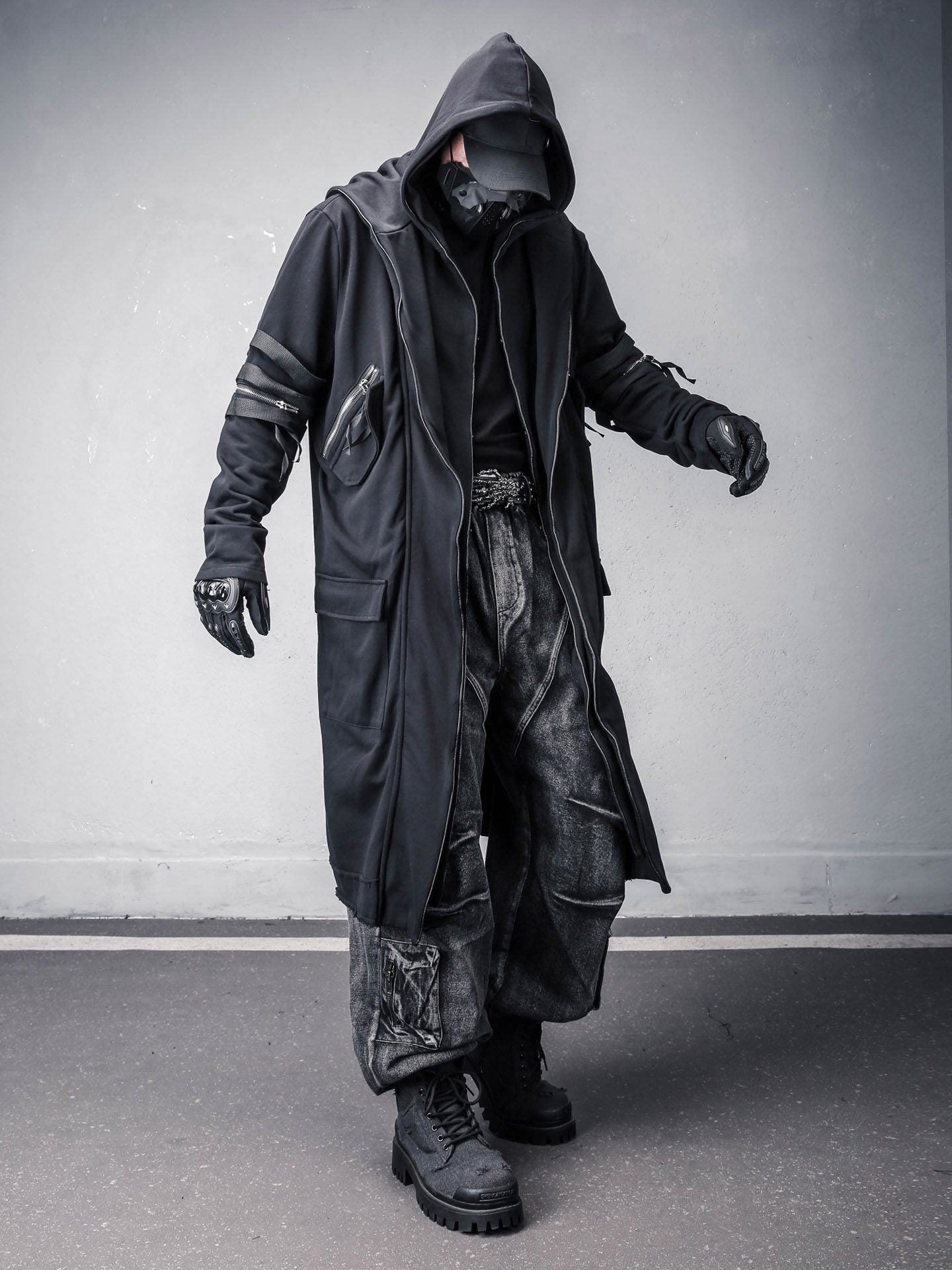 Functional Multi-Pocket Hooded Zipper Coat WN22575