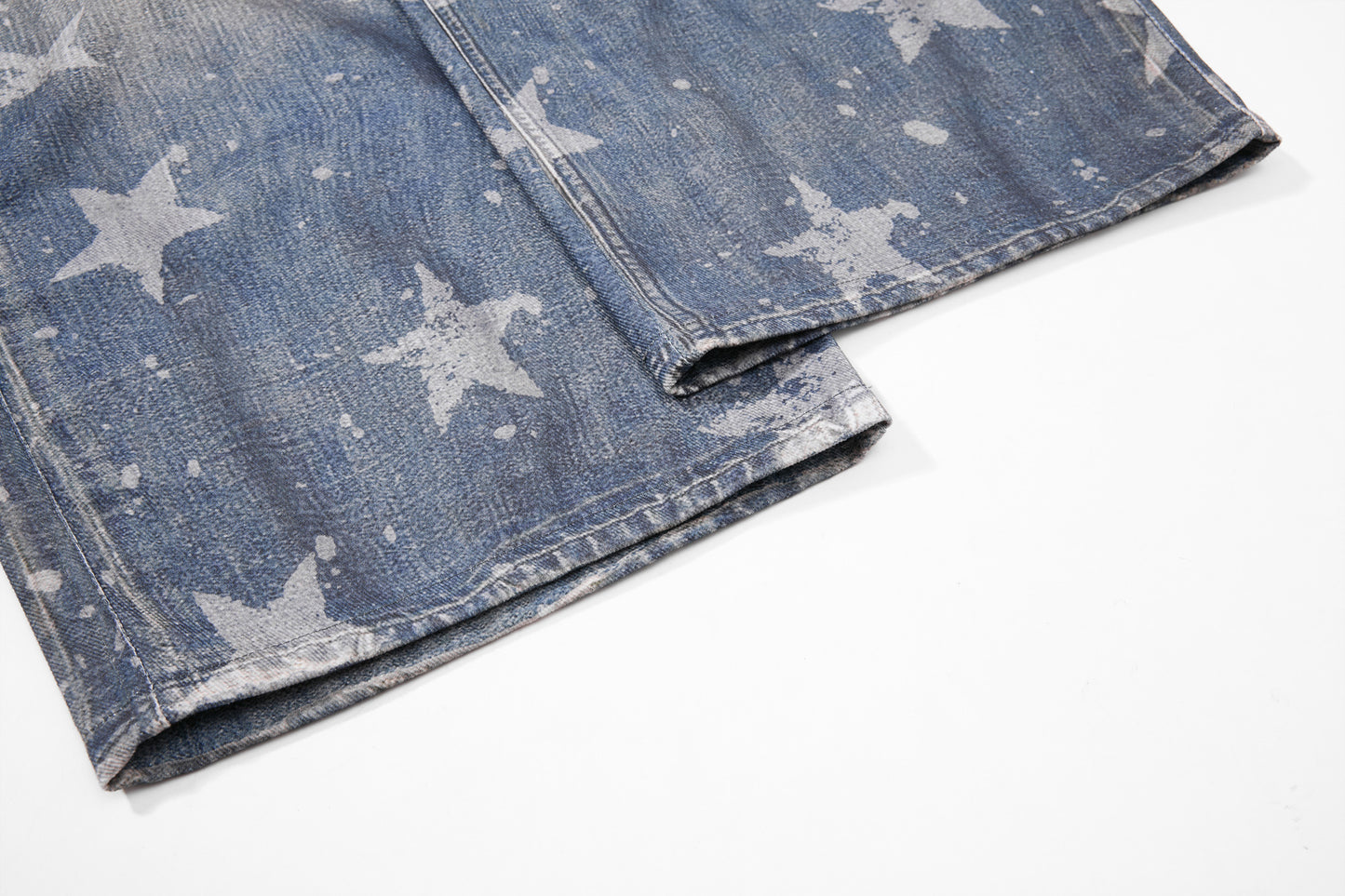 Star Print Fake Layered Curved Wide Leg Denim Jeans WN25728