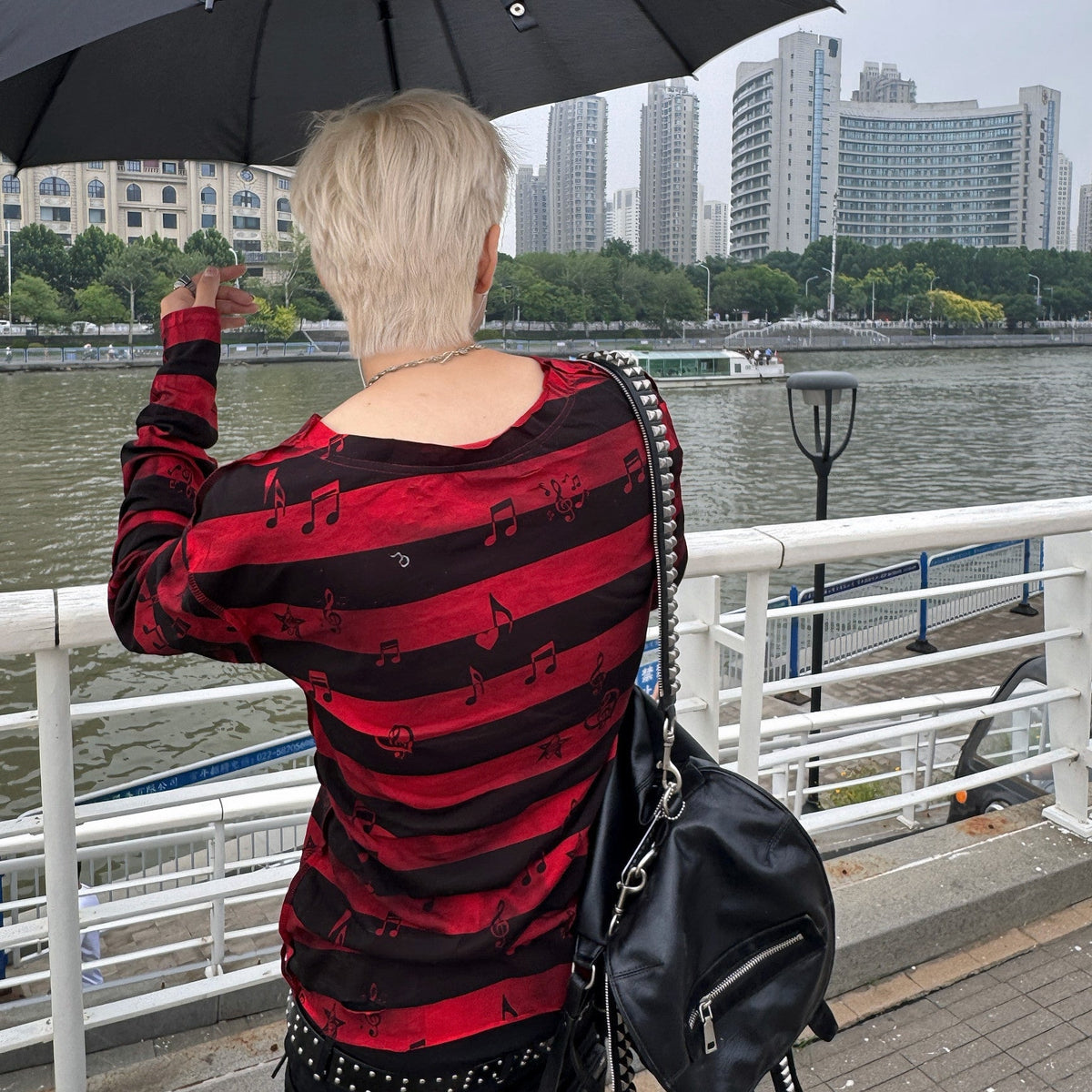 Stripe Music Note Graphic Print Long Sleeve T-Shirt WN27410