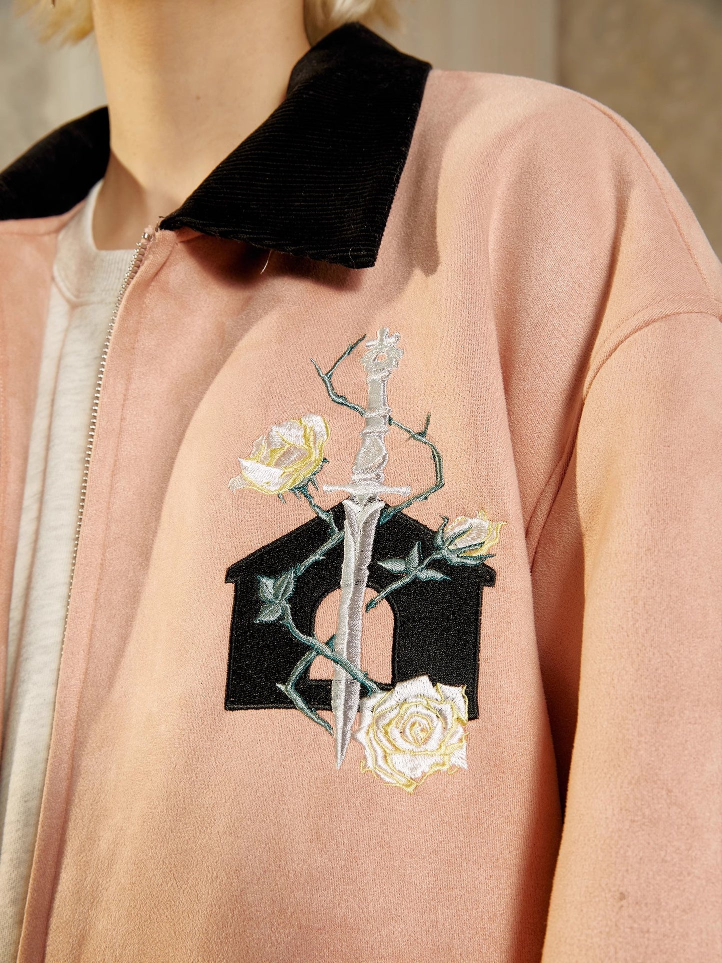 Castle Sword Rose Design Suede Shoulder-pad Jacket WN10149