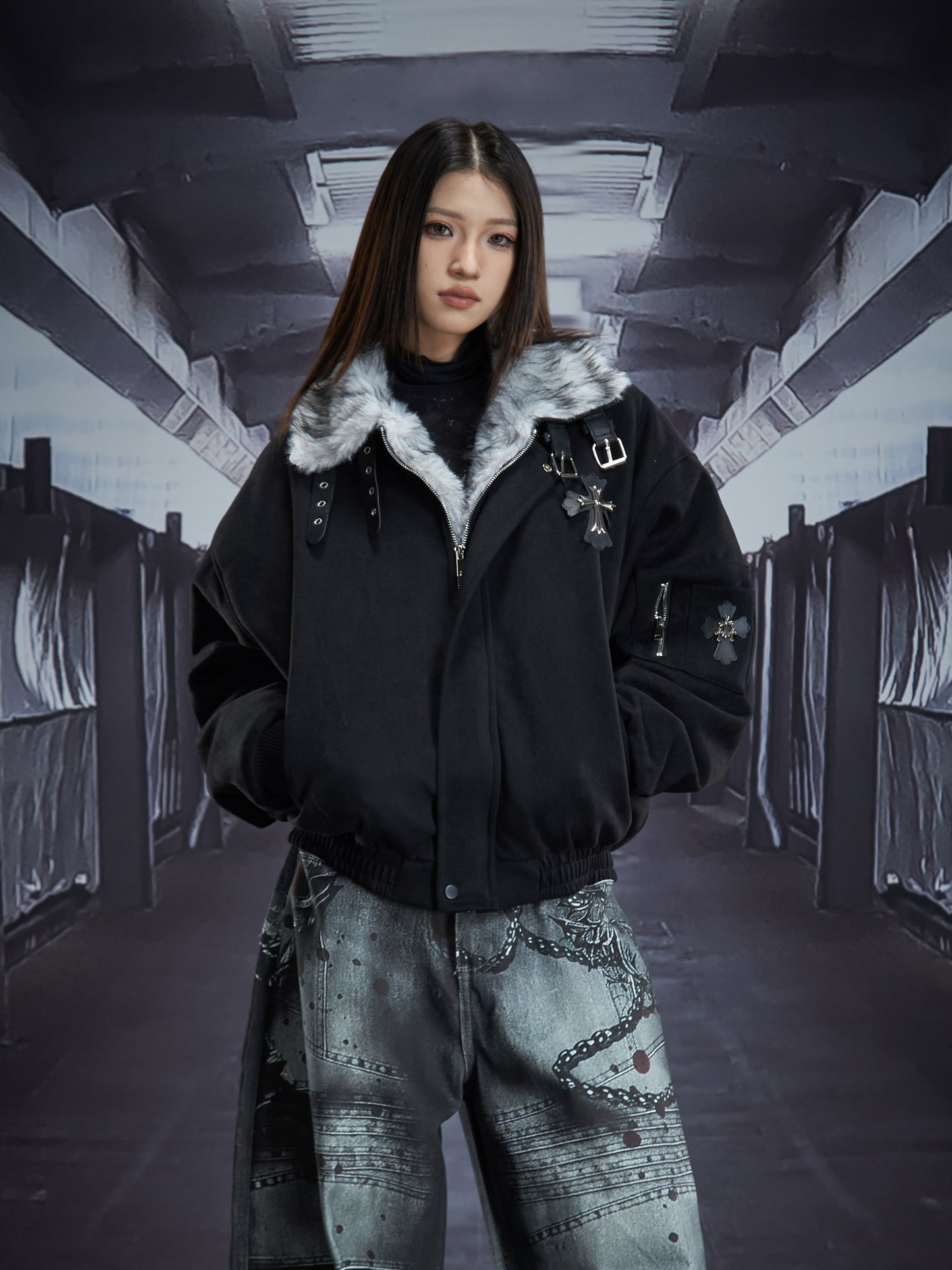 Stand Neck Belted Short Padded Jacket WN22821