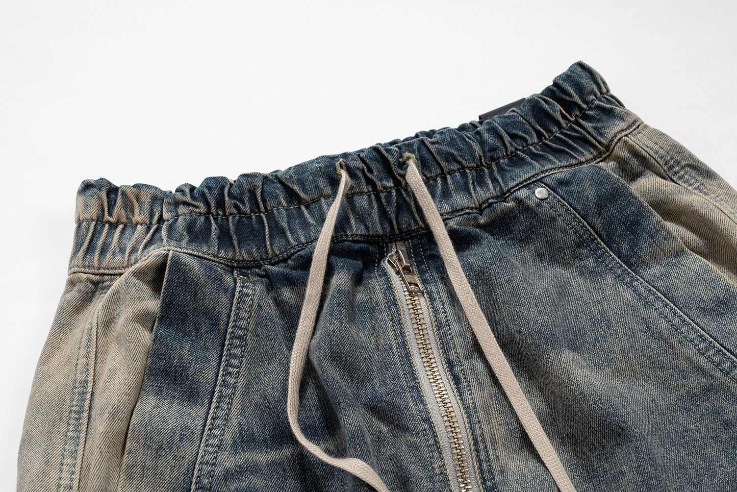 Gradient Washed Wide-Leg Cargo Denim Jeans WN11310