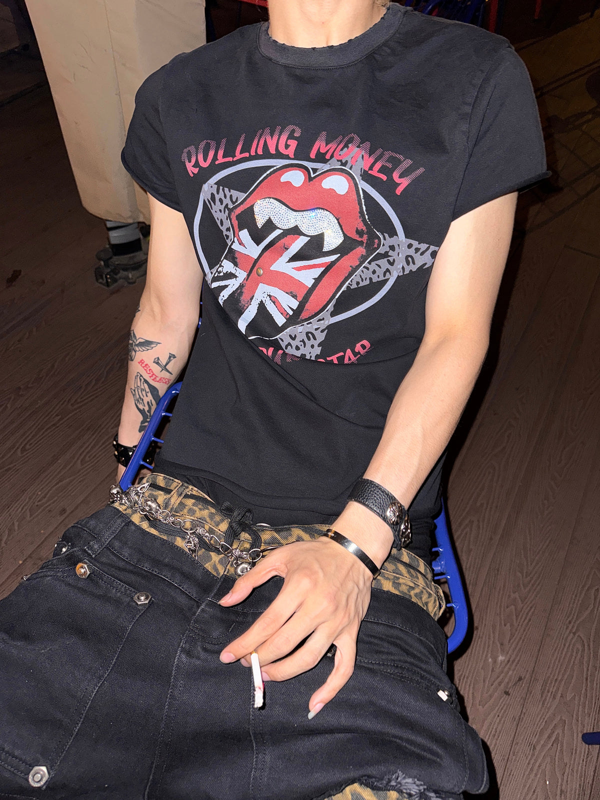 Lip Flag Star Graphic Print Short Sleeve T-Shirt WN27408
