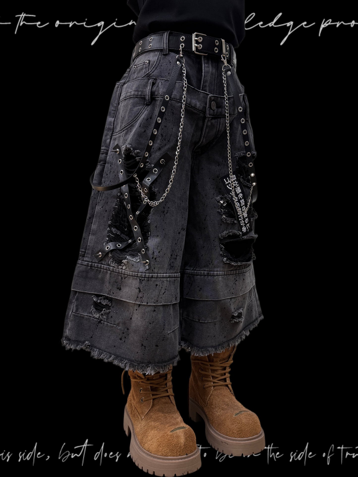 Damage Cutout Raw Hem Wide Leg Denim Jeans & Skull Belt & Cross Belt & Belt Chain WN23828