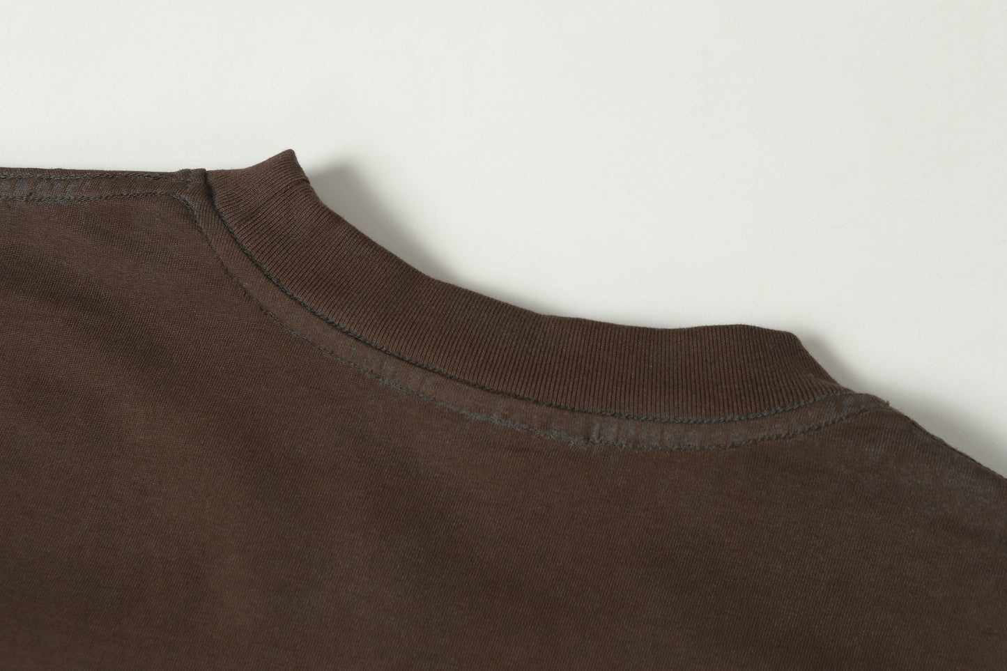 Washed Raw-Edge Splice Short Sleeve T-Shirt WN25743