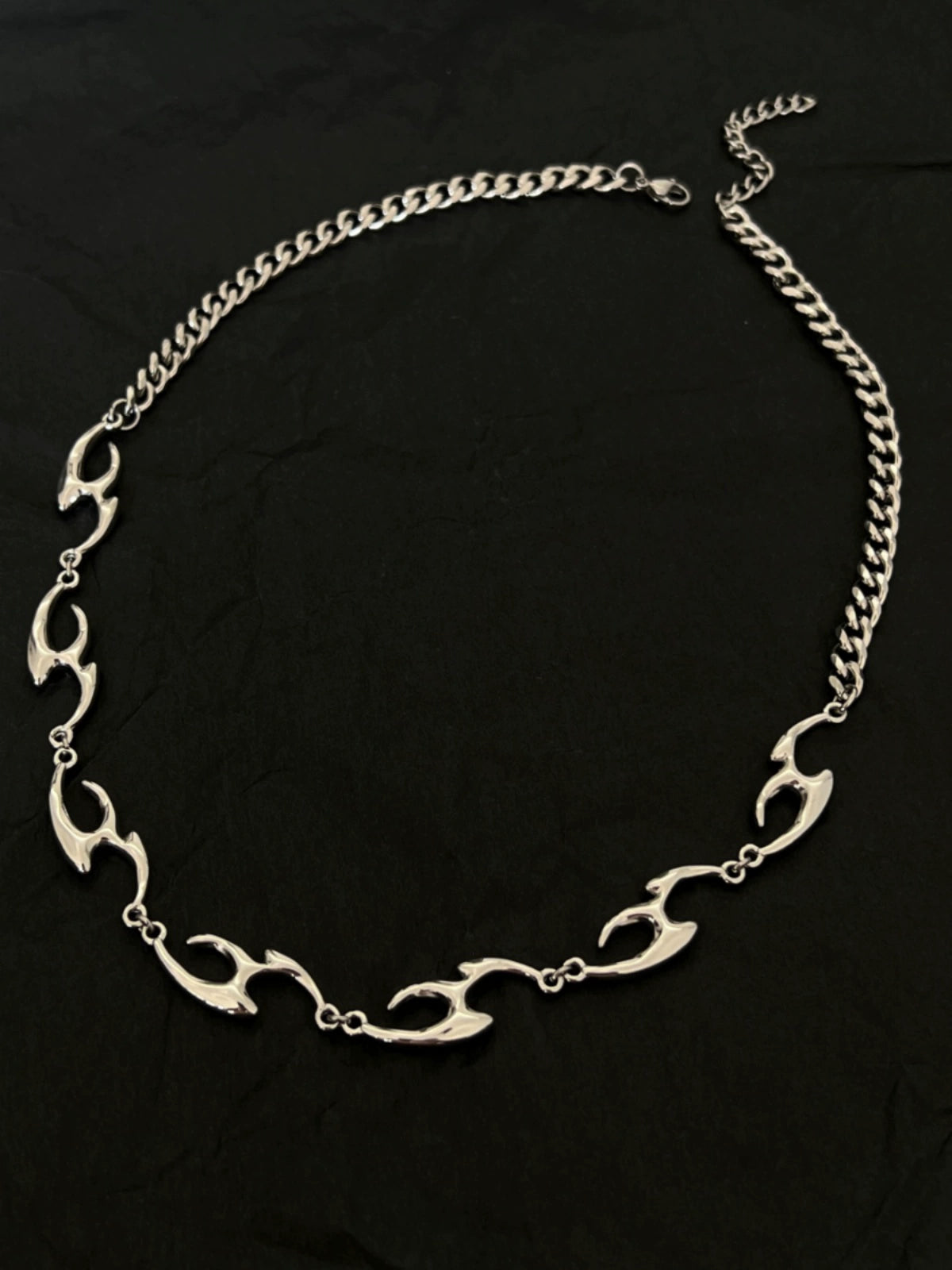 Irregular Shape Titanium Steel Necklace WN19231