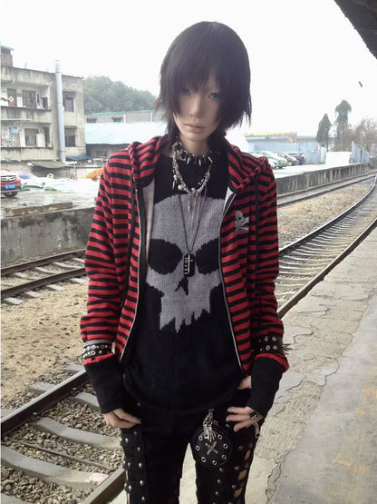 Skull Design Stripe Zipper Hoodie WN16089