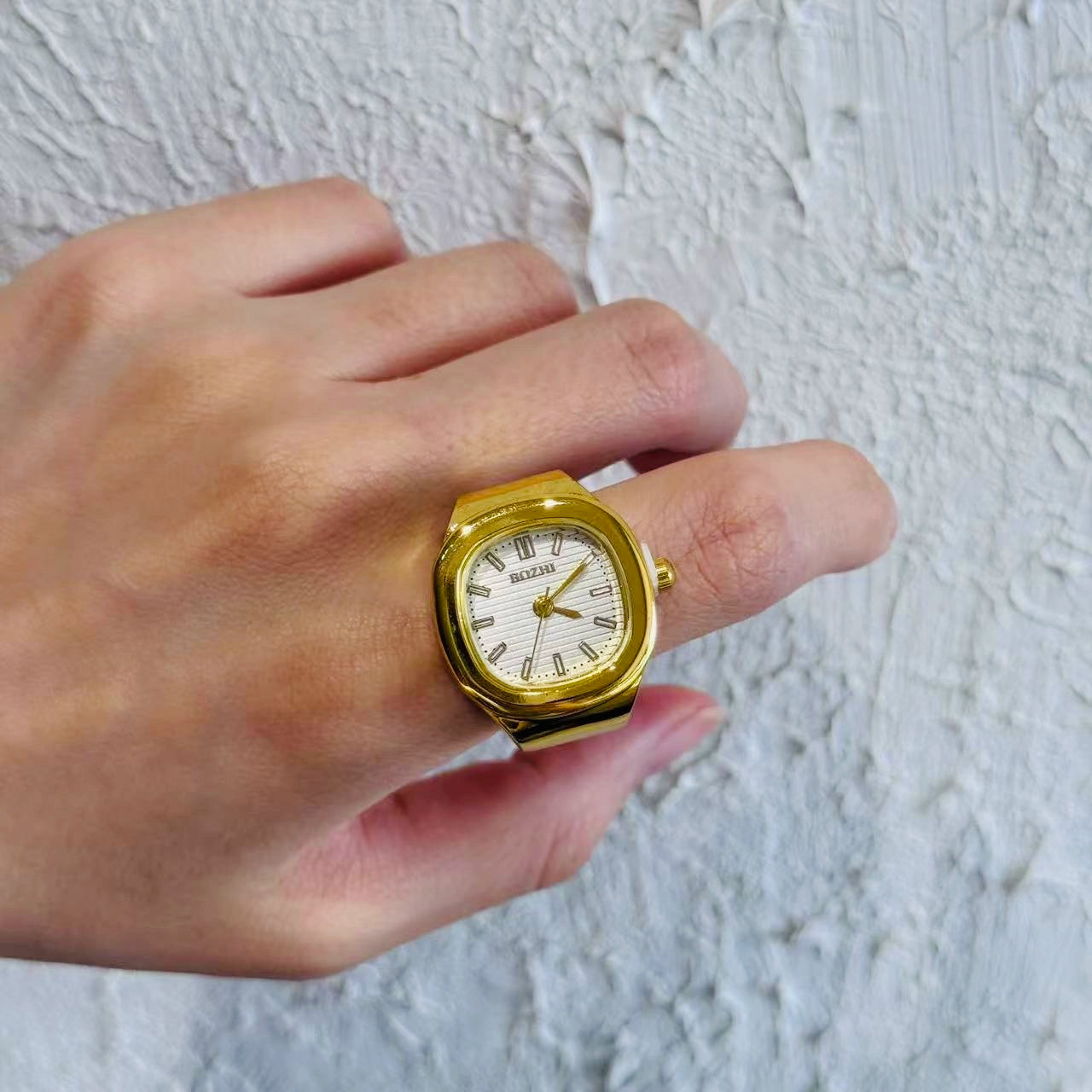 Mini Finger Watch Ring WN21149-K2