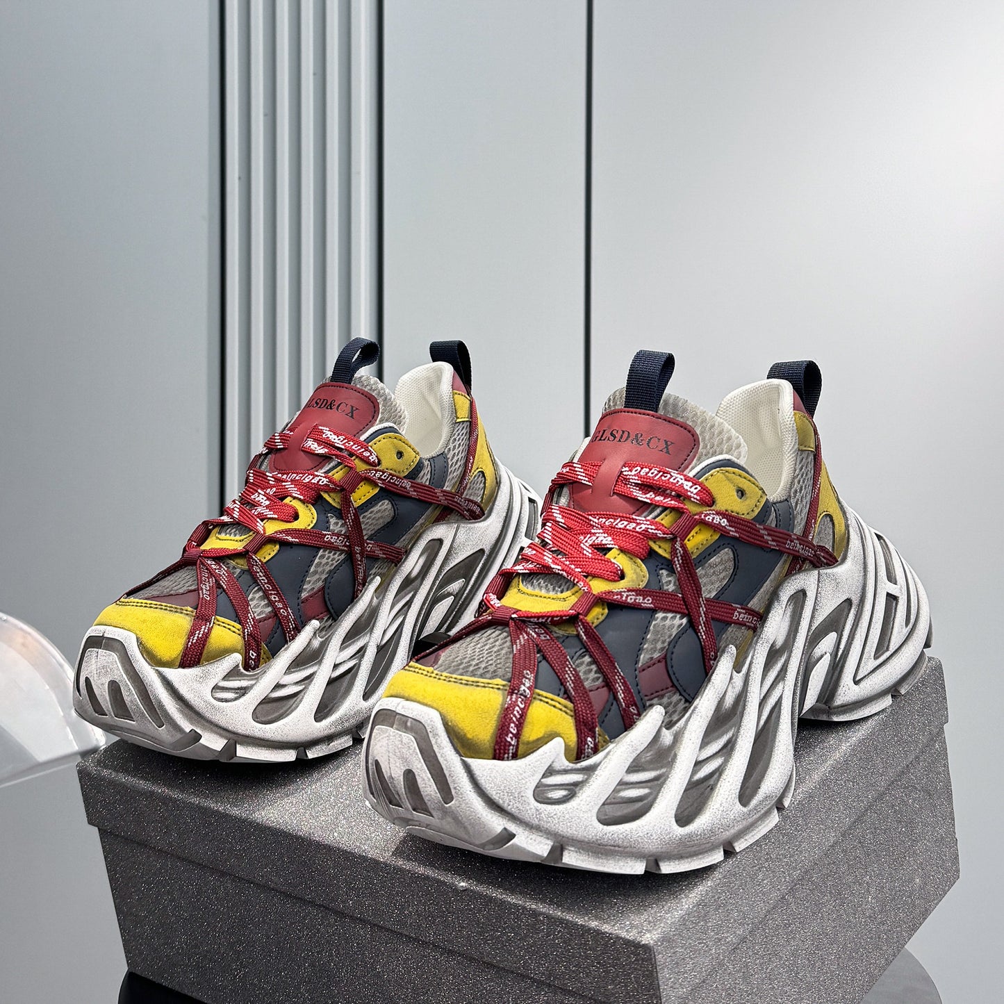 Mesh Strap Platform Chunky Sole Sneakers WN24707