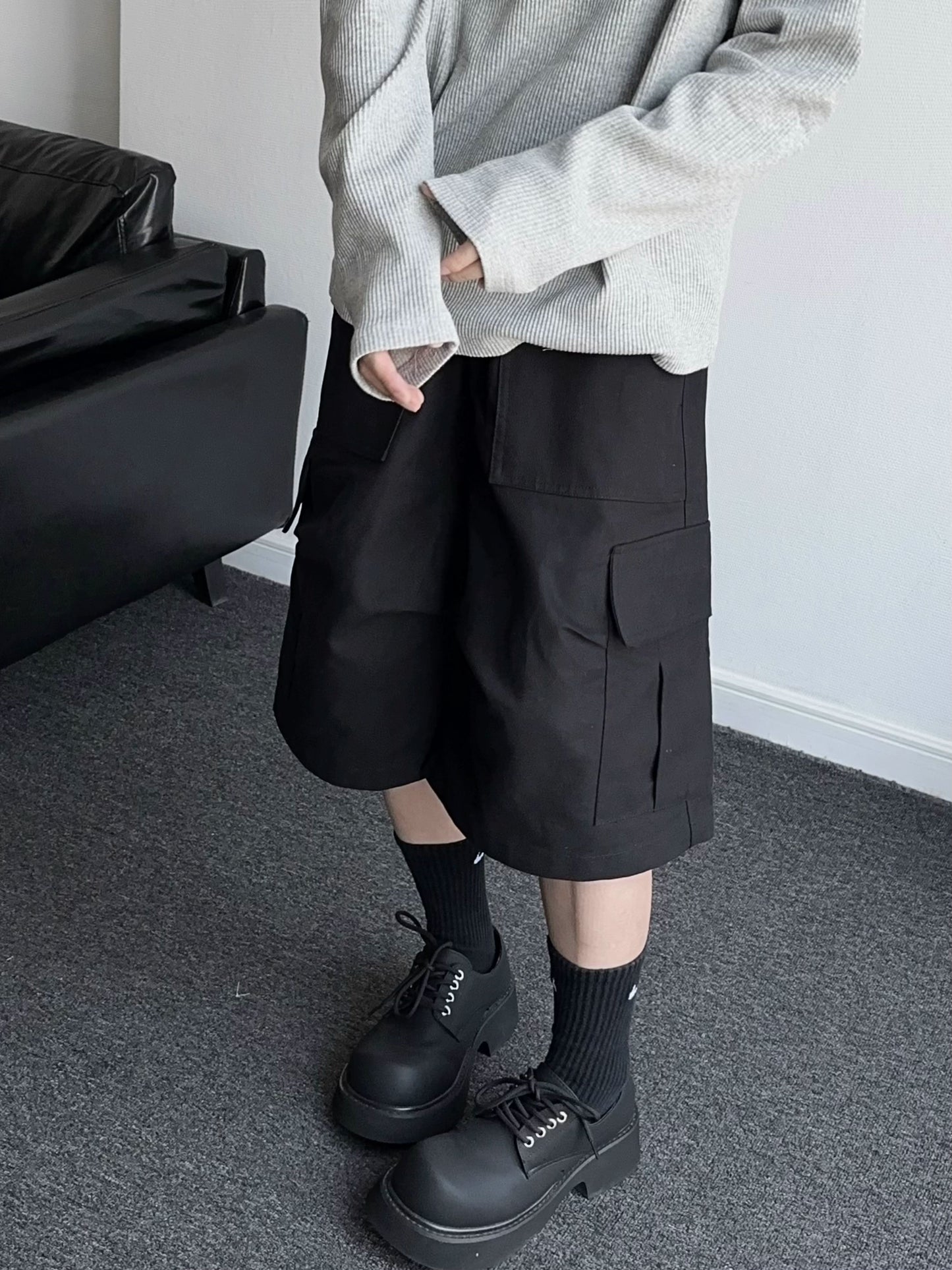 Washed Multi-Pocket Wide Leg Cargo Half Pants WN19356