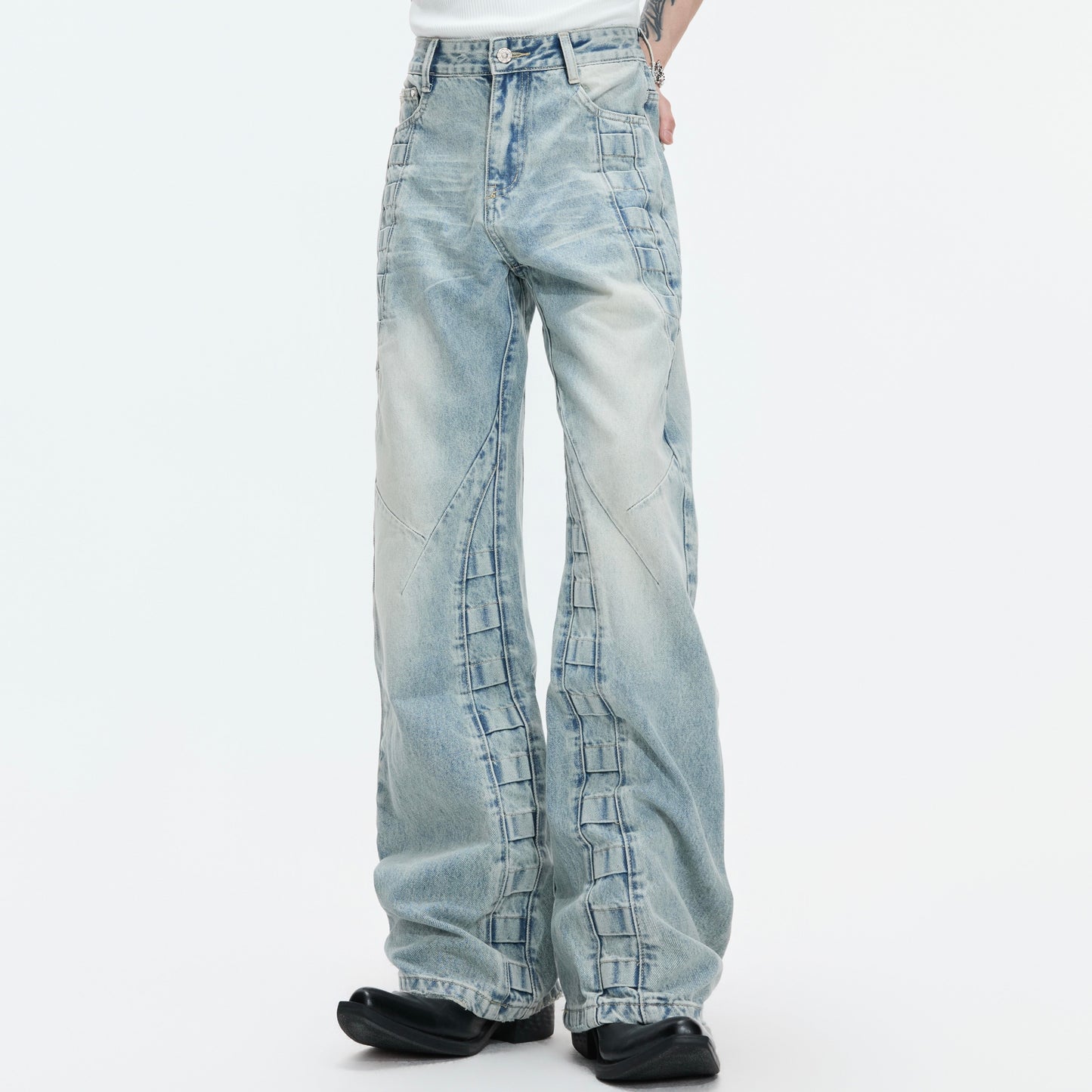 Gradient Wash Whisker High-Waist Wide Leg Denim Jeans WN27005