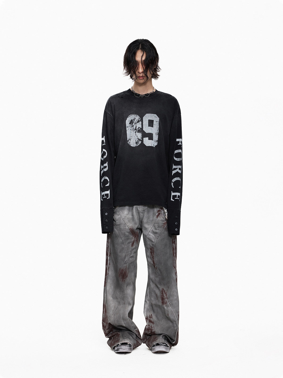 Hole Washed Stain Button-Cuff Long Sleeve T-Shirt WN27302