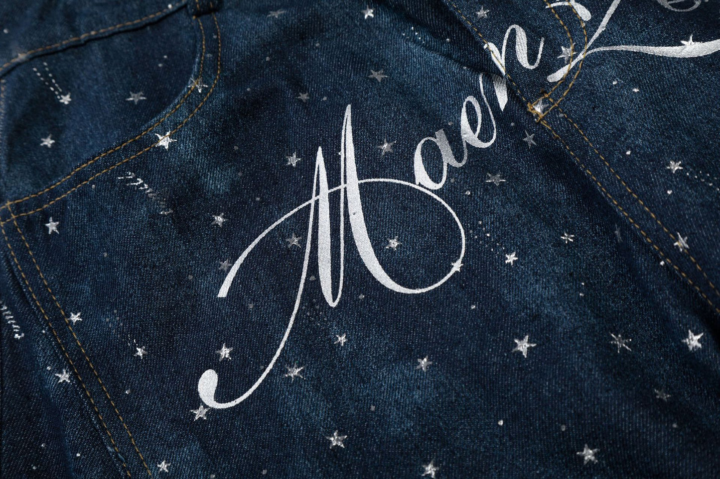 Star Print Curved Wide Leg Denim Jeans WN25696