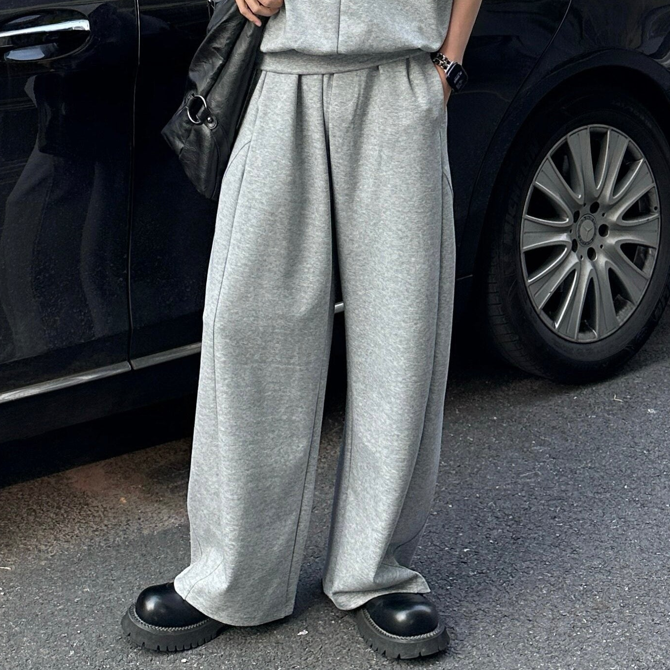 Standing-Collar Button Short Sleeve T-Shirt & Wide Leg Sweatpants Setup WN25303