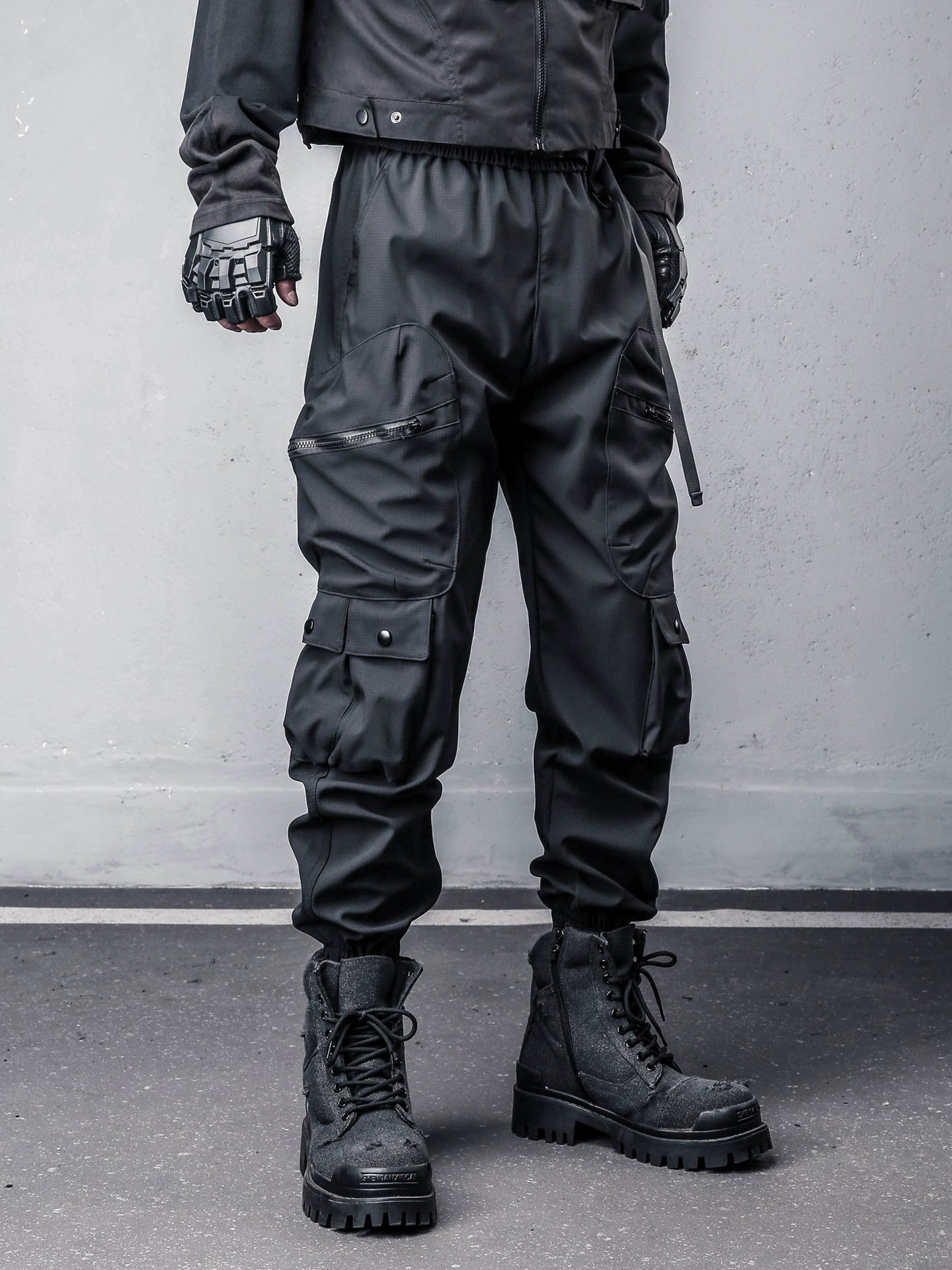 Multi Pocket Cuffed Cargo Pants WN22344