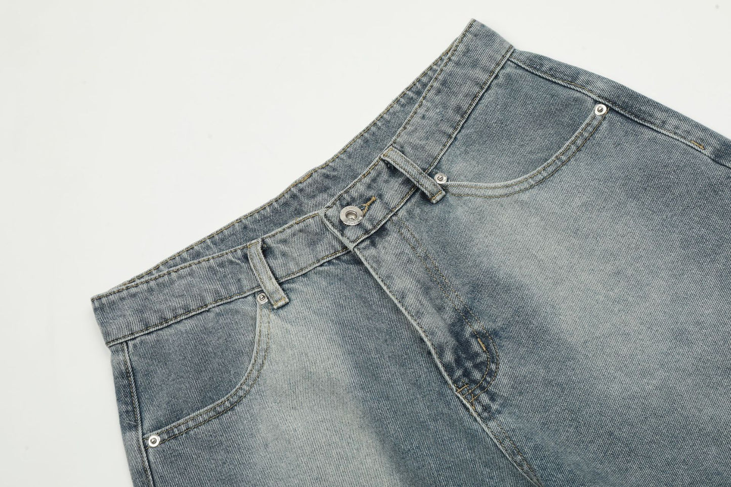 Washed Deconstruction Wide Leg Denim Half Jeans WN26112