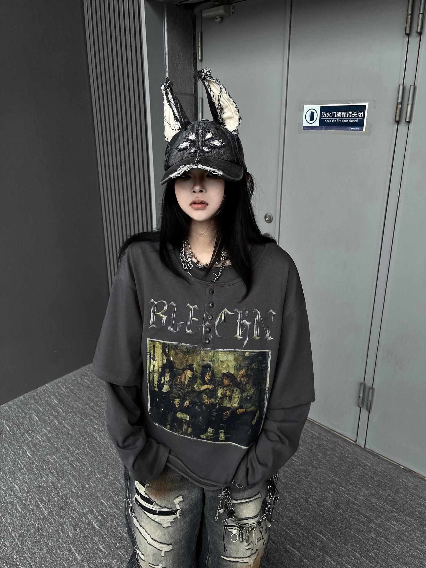 Henley Heavyweight Damage Fake Layered Long Sleeve T-Shirt WN24197