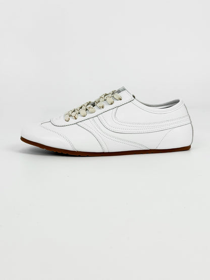 Flat Bottom Design Sneakers WN19140