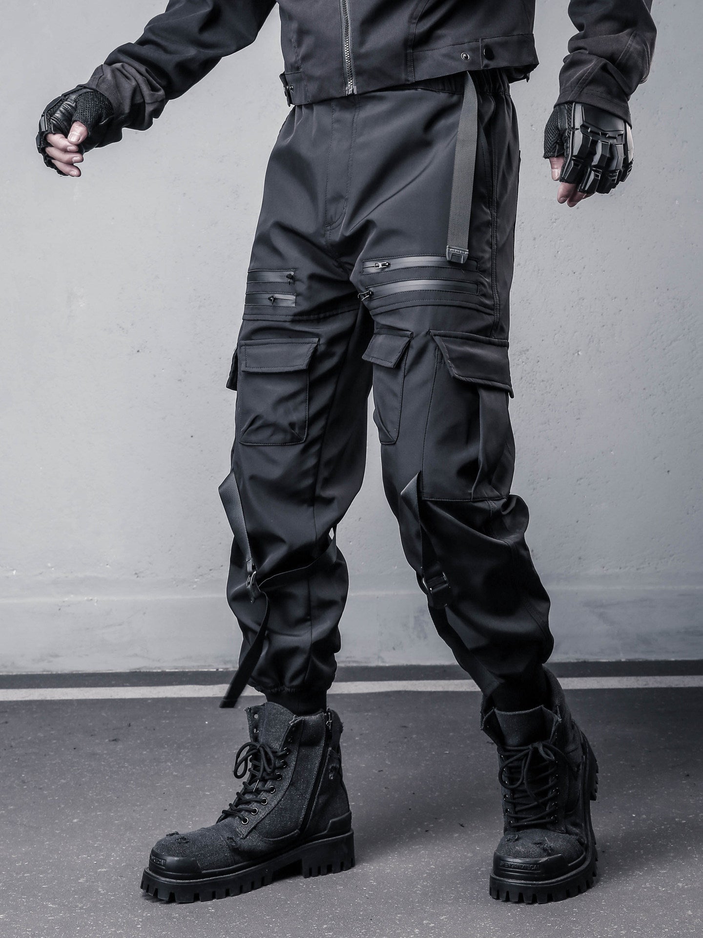 Tactical Ribbon Strap Cuffed Cargo Pants WN22568