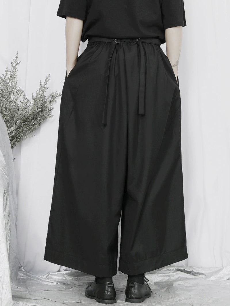 Color Black Wide Leg Cropped Trousers WN20151