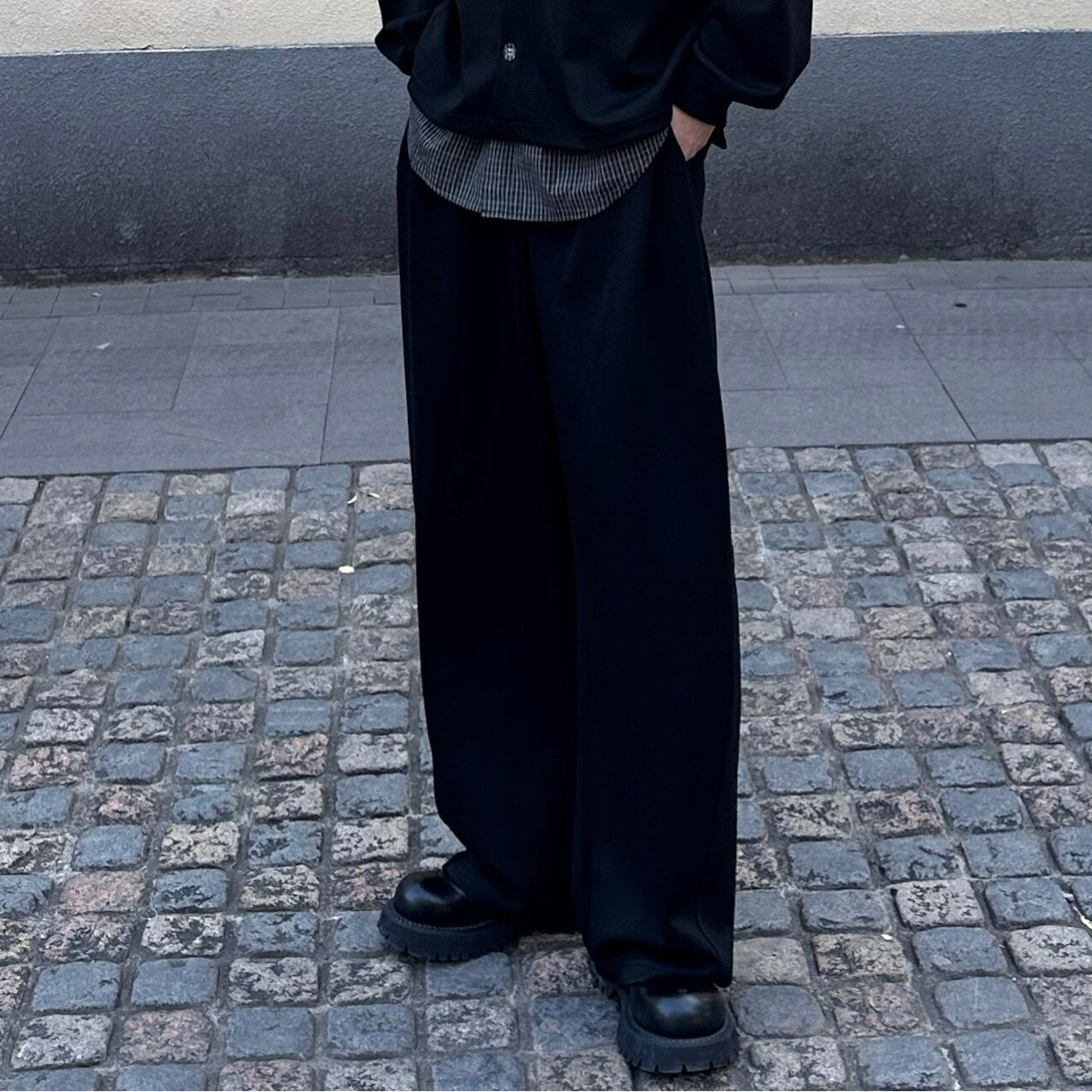 Fake Layered Jacket & Wide Leg Sweatpants Setup WN25162