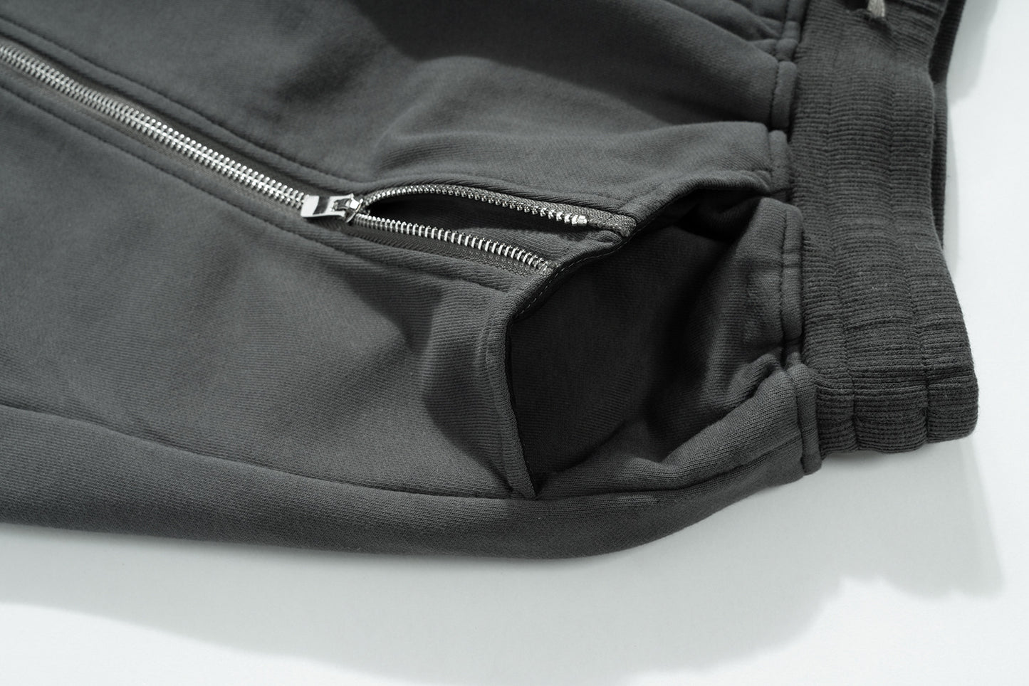 Drawstring Zipper Short Pants WN25491