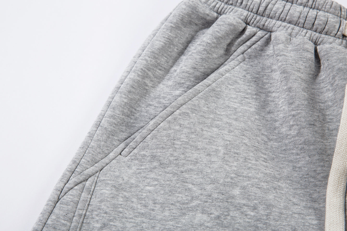 Sporty Curved Pleats Wide Leg Sweatpants WN25695