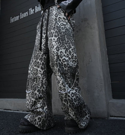 Leopard Studs Chain Detail Wide Leg Cargo Pants WN28012