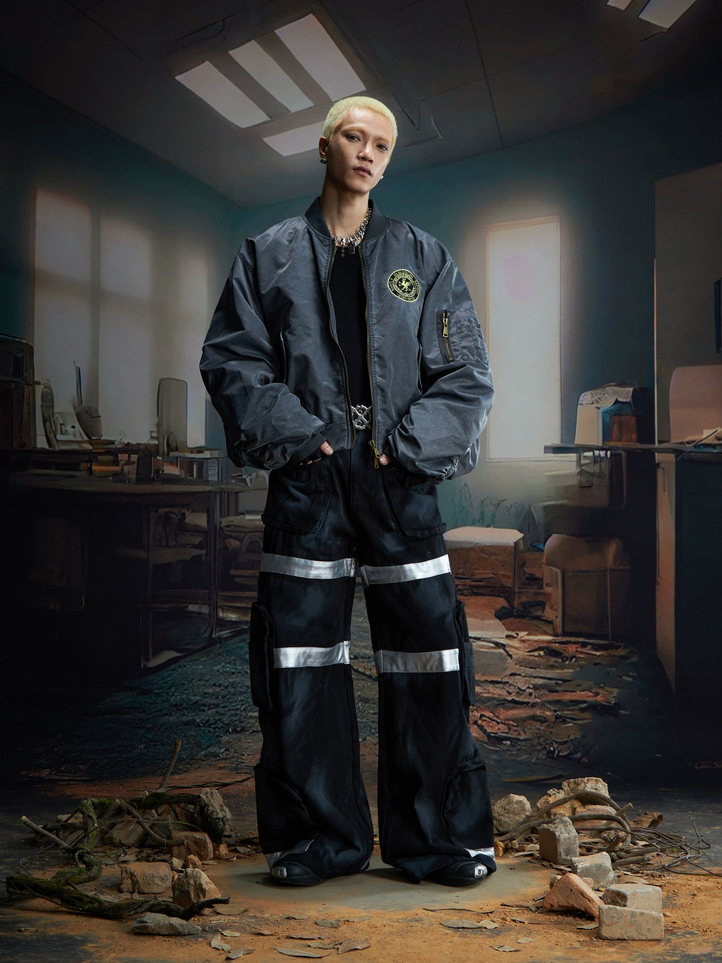 Dirty Dye Multi Pocket Wide Leg Denim Jeans WN20812