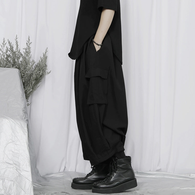Color Black Wide Leg Cropped Cargo Pants WN20182