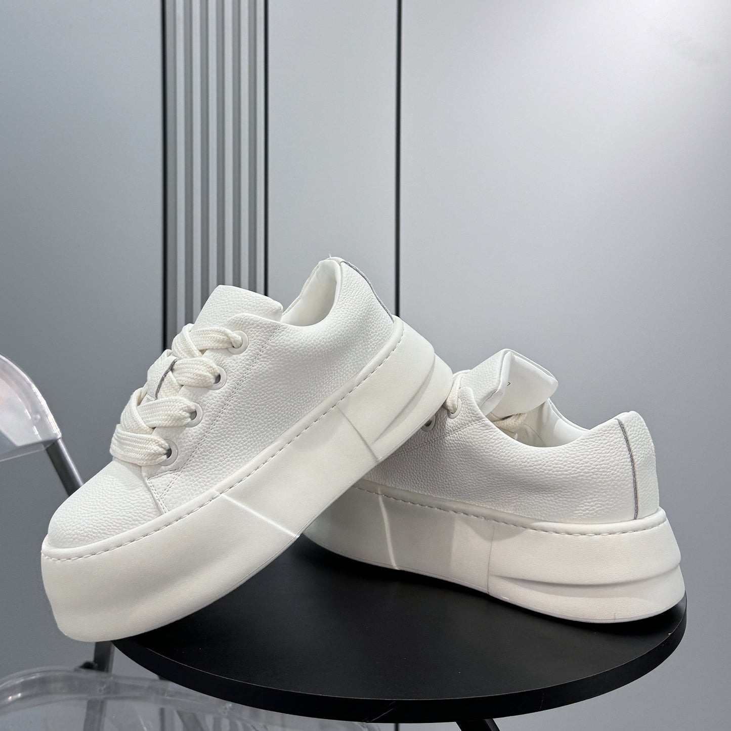 Thick-Sole Height-Increasing Skate Sneakers WN24779