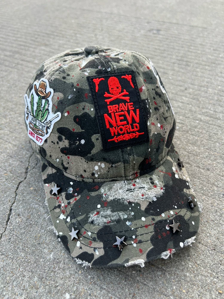 WN24074 YIZILINGF Original Homemade Niche Camouflage Ripped Peaked Cap Heavy Craft Rivet Embroidery Personalized Baseball Cap WN24074
