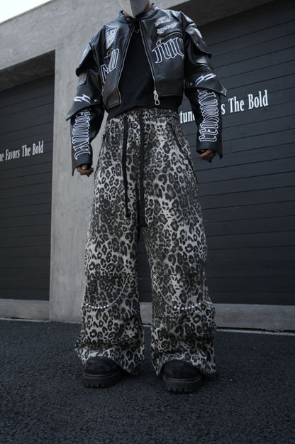 Leopard Studs Chain Detail Wide Leg Cargo Pants WN28012